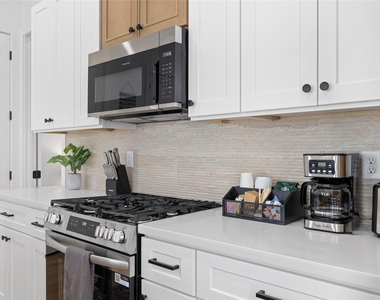 9019 Comal Street - Photo Thumbnail 29