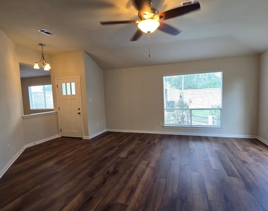 3535 Upfield Drive - Photo Thumbnail 20