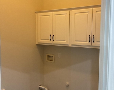 12110 Shadowpoint Drive - Photo Thumbnail 24
