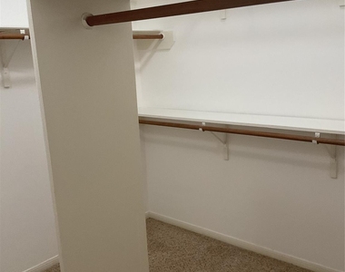 12110 Shadowpoint Drive - Photo Thumbnail 19
