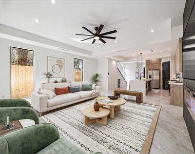 4710 Sharon Street - Photo Thumbnail 6