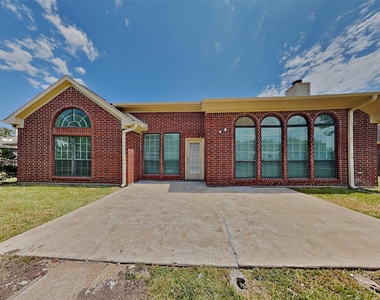 11414 Oak Lake Glen Circle - Photo Thumbnail 18