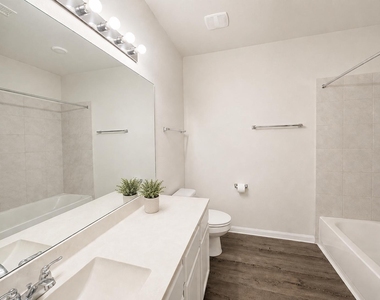 3910 Deledda Drive - Photo Thumbnail 10
