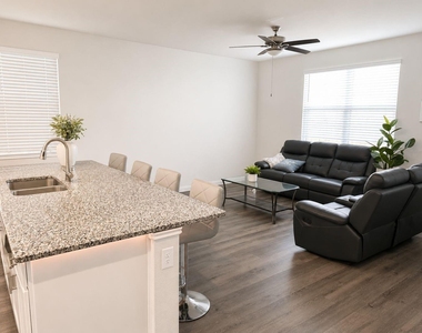 3910 Deledda Drive - Photo Thumbnail 3