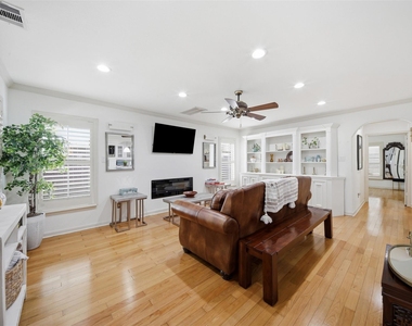 1951 Lexington Street - Photo Thumbnail 7