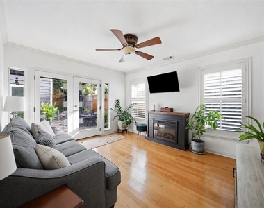 1951 Lexington Street - Photo Thumbnail 11