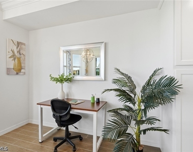 43010 Greenway Boulevard - Photo Thumbnail 9