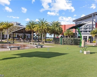 43010 Greenway Boulevard - Photo Thumbnail 32