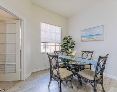 8641 Piazza Del Lago Circle - Photo Thumbnail 10