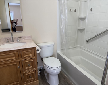 243 S Main - Photo Thumbnail 17