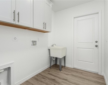 3548 Ceitus Parkway - Photo Thumbnail 22