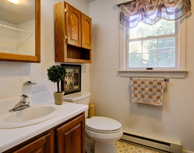 98 Washington - Photo Thumbnail 16