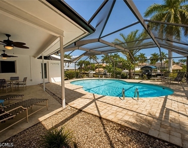 1709 Se 44th Street - Photo Thumbnail 26