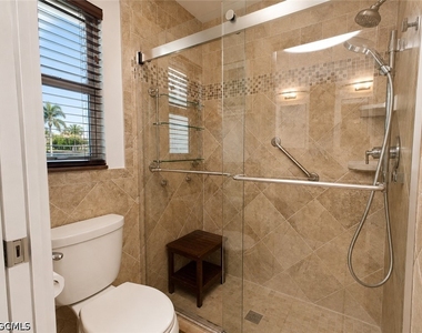 1709 Se 44th Street - Photo Thumbnail 15