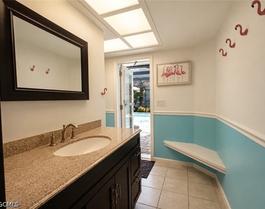 1709 Se 44th Street - Photo Thumbnail 18