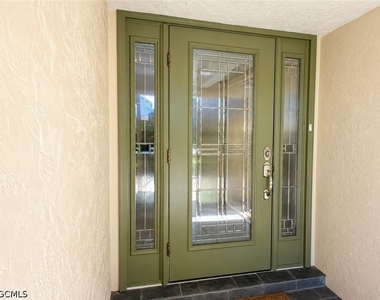 1709 Se 44th Street - Photo Thumbnail 3