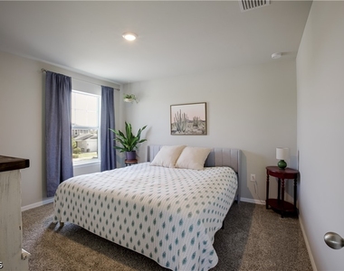 17890 Saddle Road - Photo Thumbnail 34