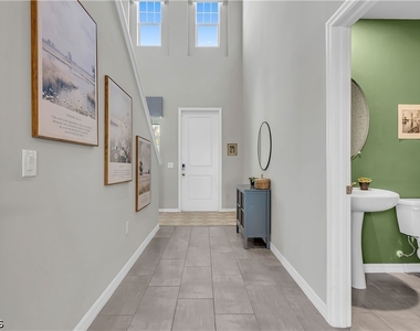 17890 Saddle Road - Photo Thumbnail 7