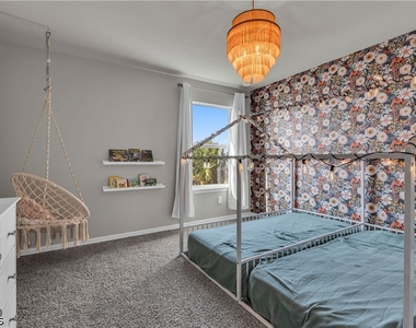 17890 Saddle Road - Photo Thumbnail 32