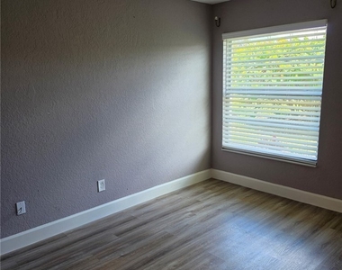 16251 Dublin Circle - Photo Thumbnail 14
