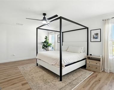 17765 Paradiso Way - Photo Thumbnail 18