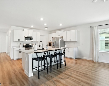 17765 Paradiso Way - Photo Thumbnail 9