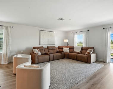 17765 Paradiso Way - Photo Thumbnail 5