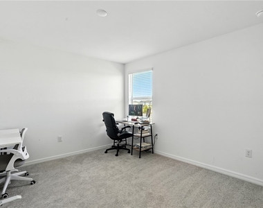 17765 Paradiso Way - Photo Thumbnail 29