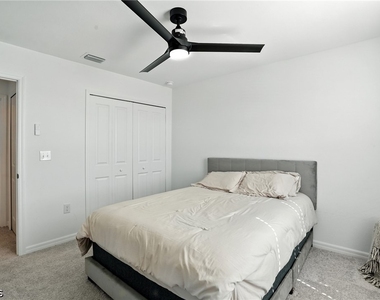 17765 Paradiso Way - Photo Thumbnail 31