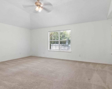 10418 Iris Lake Court - Photo Thumbnail 17