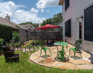 210 Windrift Court - Photo Thumbnail 40