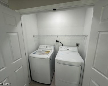 9155 Seville Road - Photo Thumbnail 7