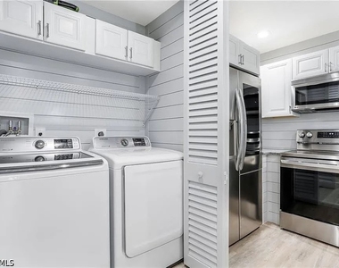 5635 Turtle Bay Drive - Photo Thumbnail 8