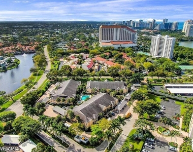 5635 Turtle Bay Drive - Photo Thumbnail 19