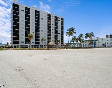6400 Estero Boulevard - Photo Thumbnail 37