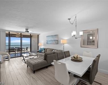 6400 Estero Boulevard - Photo Thumbnail 2