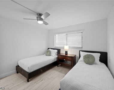 6400 Estero Boulevard - Photo Thumbnail 16