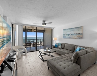6400 Estero Boulevard - Photo Thumbnail 4