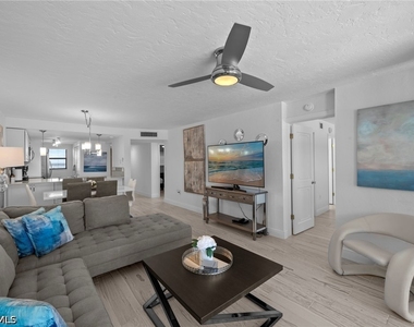 6400 Estero Boulevard - Photo Thumbnail 11