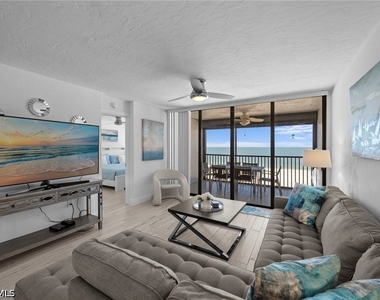 6400 Estero Boulevard - Photo Thumbnail 3