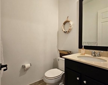 5253 Messina Street - Photo Thumbnail 17