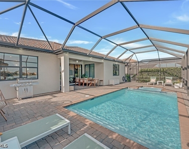 18336 Parksville Drive - Photo Thumbnail 11