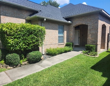 28510 Rustic Pines Court - Photo Thumbnail 2