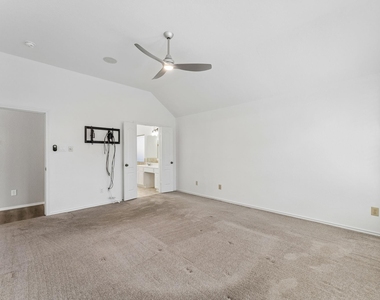 28510 Rustic Pines Court - Photo Thumbnail 9