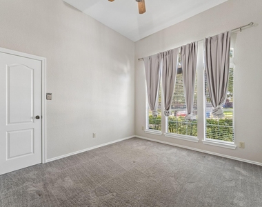 28510 Rustic Pines Court - Photo Thumbnail 14