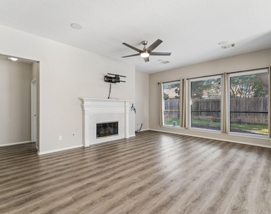 28510 Rustic Pines Court - Photo Thumbnail 18