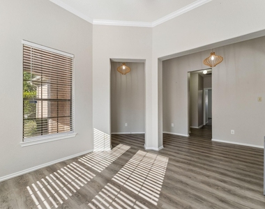 28510 Rustic Pines Court - Photo Thumbnail 32