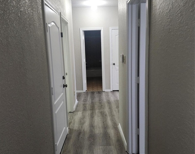 28510 Rustic Pines Court - Photo Thumbnail 14