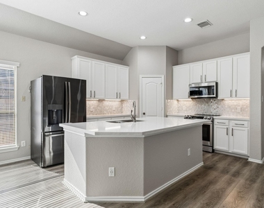 28510 Rustic Pines Court - Photo Thumbnail 6