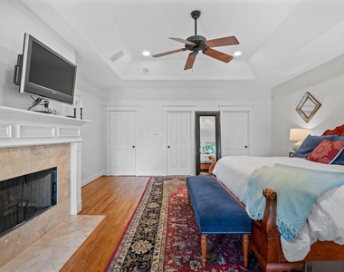 501 Columbia Street - Photo Thumbnail 38